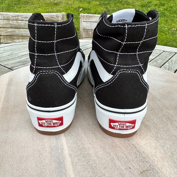 Vans Tapere High Top Black Canvas Sneakers Womens 9.5 New - Picture 4 of 12